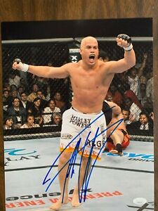 UFC Ultimate Fighting Tito Ortiz Autographed Signed 11x14 Photo JSA COA #1