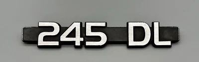 Volvo 245 DL 1979 ¡Insignia de maletero trasero! Foto 1 de 2