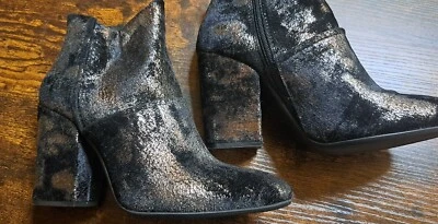 Botines de mujer Charles David Celeste 38,5. (8) Botín de terciopelo dorado plateado Foto 1 de 4