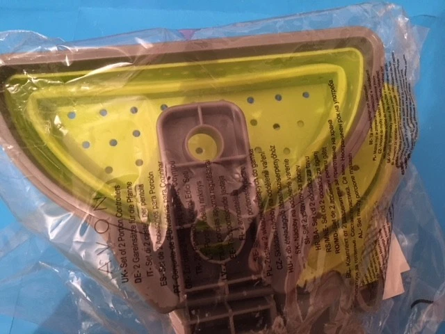 Avon Set Of 2 Portion Controllers new & sealed - Image 1 of 1