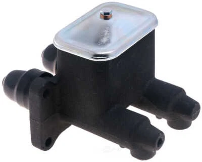 Brake and Clutch Master Cylinder fits 1961-1968 International C100,C102,C110,C11 - Image 1 of 3