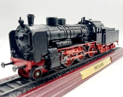 Vintage Steam Locomotive Train Model Railway Display - Image 1 of 4