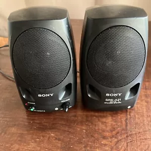 Sistema de altavoces activos SONY SRS-A21 para amplificador integrado Walkman 2W negro - Imagen 1 de 7