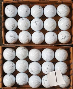30 NEAR MINT TITLEIST PRO V1 GOLF BALLS - Picture 1 of 1