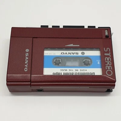 Sanyo Stereo Cassette Player Walkman M4440 Boxed Full Working - Image 1 of 4