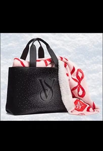 Victoria Secret Shine Tote Bag And Sherpa Blanket Black Friday 2024 - Picture 1 of 4