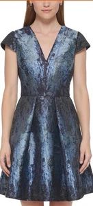 Vestido Vince Camuto Mujer 2 Brocado Metálico Cuello en V Plisado Bolsillos Cóctel Nuevo con Etiquetas - Imagen 1 de 13