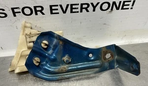 1988-1991 HONDA CRX RIGHT PASSENGER METAL & PLASTIC FENDER BUMPER BRACKET OEM - Picture 1 of 7