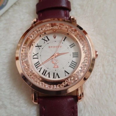 PEANUTS Snoopy watch - Image 1 of 4