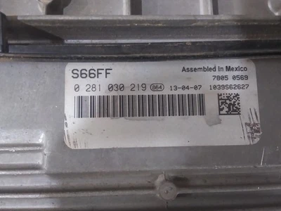 Módulo de control electrónico ECM del motor 6,7 L para camioneta Ford F250SD 13 1880667 Foto 1 de 4