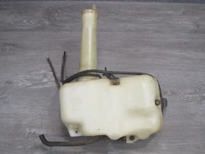 🥇86-88 TOYOTA SUPRA MK3 PARABRISAS LAVADORA DEPÓSITO TANQUE CON CONJUNTO DE BOMBA OEM - Imagen 1 de 14