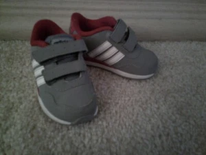 Adidas Neo Toddler Boy Size 5 Sneakers - Picture 1 of 3