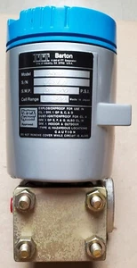 ITT Barton 6005 Druckmessumformer 0-300 PSI - Bild 1 von 5