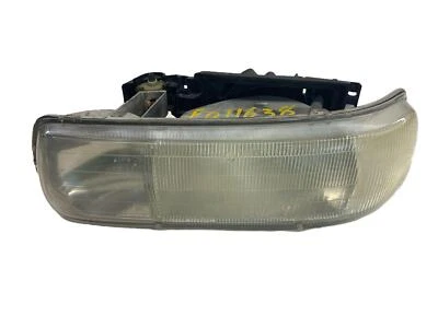 Faro Faro Lente SUBURBAN 1500 Lado del Conductor 00 01 02 03 04 05 06 Foto 1 de 4