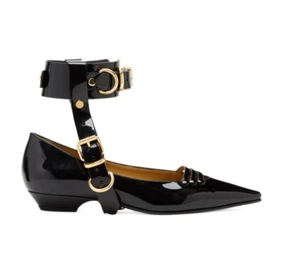 Bailarinas Fendi Foto 1 de 4