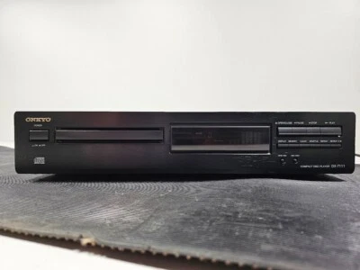 Onkyo DX-7111 CD Player – Gebraucht, Voll Aktiv , keine Fernbedienung, Hi-Fi - Bild 1 von 4