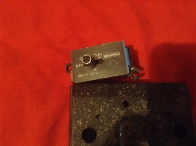 78 79 80 Oldsmobile Cutlass Interruptor de control de limpiaparabrisas - Retraso Foto 1 de 4