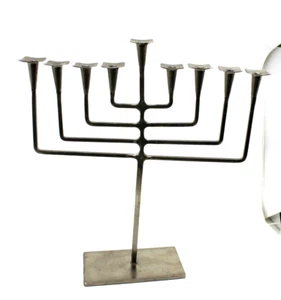 Silberguss Metall Menora MCM oder Danish Modern Style von Pier 1/13,5” T X 13” W - Bild 1 von 6