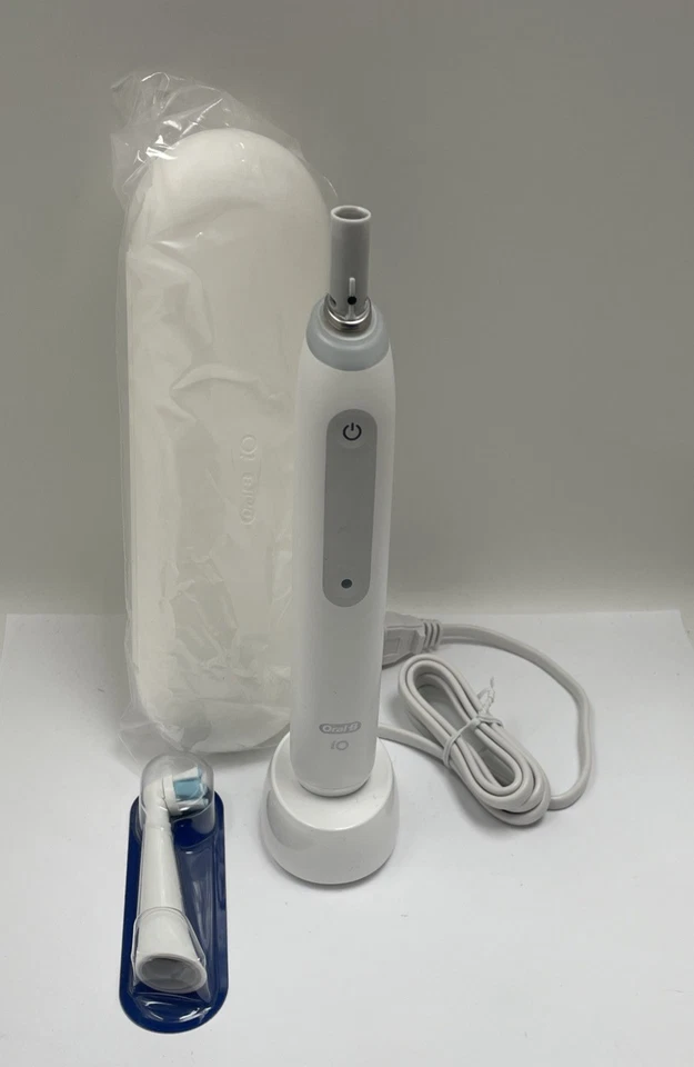 Cepillo de dientes eléctrico Oral-B iO Perfect Clean & Whiten Foto 1 de 1