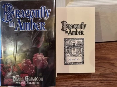 Diana Gabaldon FLAT SIGNED Dragonfly in Amber 1st/1st Outlander Book 2 FREE SHIP - image 1 of 4