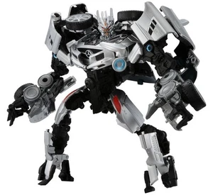 Takara Tomy Transformers MB-07 Soundwave New Japan - Picture 1 of 2