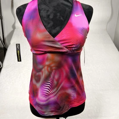 Camiseta Tankini Nike Para Mujer Pequeña Villana Roja Multi Estampada Capas Espalda Cruzada Nueva Foto 1 de 4