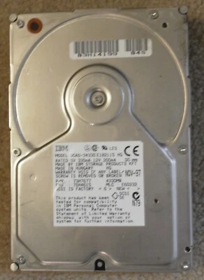 IBM Ultrastar DCAS-34330, 4.2GB 50PIN SCSI 3.5" - Image 1 of 4