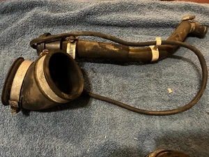 1985 - 1993 Classic Saab 900 16 Valve Turbocharger Intake Hoses W/ Bypass Valve - Picture 1 of 3