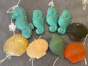 Lote De Colección De 9 Jabones Perfumados Caballito De Mar y Conchas De Mar Decoración Expositor - Imagen 1 de 2