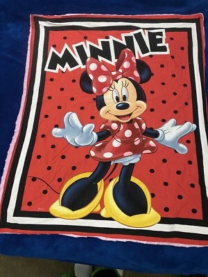 Minnie Mouse 28” X 34” Girls Throw W/ Minky Dimple Dot Pink Back - Image 1 of 4
