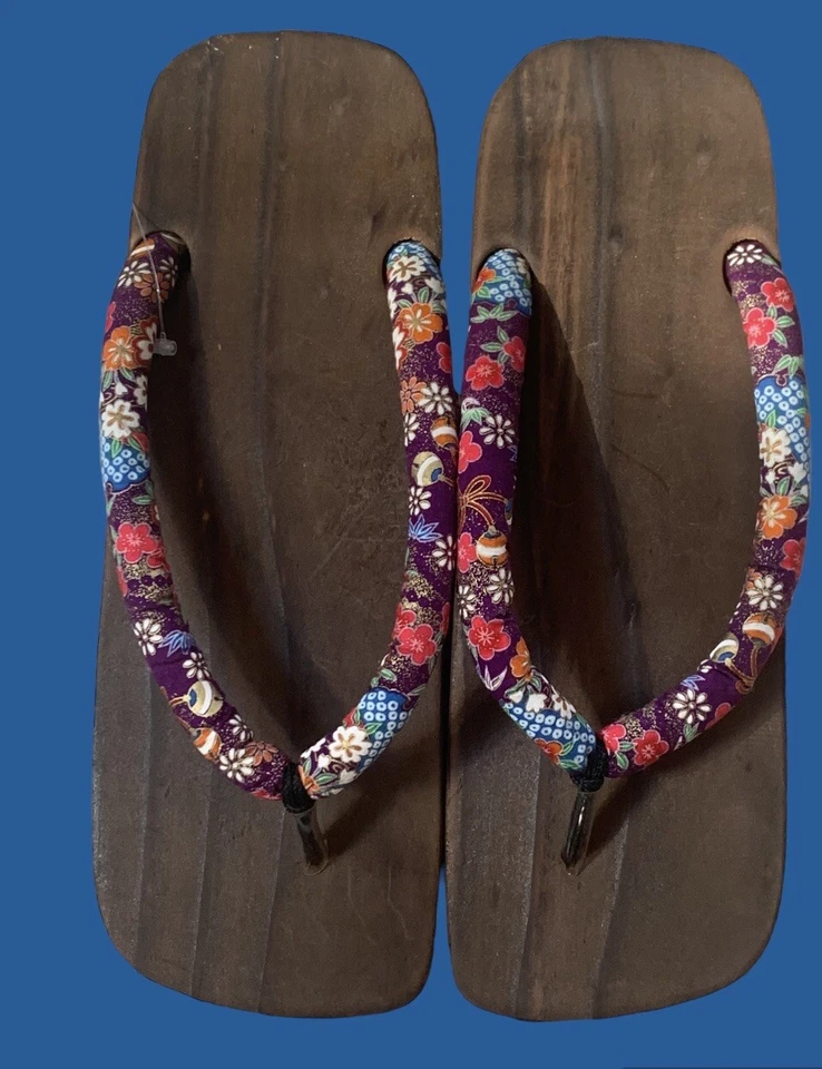 Sandalias tradicionales japonesas de madera Ukon Geta zapatos hechos a mano tanga chanclas Foto 1 de 3