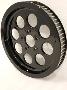 HARLEY DAVIDSON TOURING SOFTAIL 70 T GLOSS BLACK REAR BELT  PULLEY 1986-2001 - Picture 1 of 3