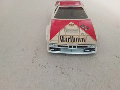 BURAGO BMW M1  MARLBORO PARMALAT 0169  SCALA 1/24 MADE IN ITALY - Immagine 1 di 4