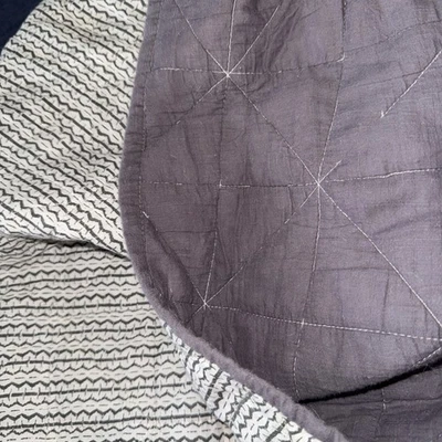 Edredón West Elm Light reversible 100 % algodón 86x96 gris/crema Foto 1 de 2