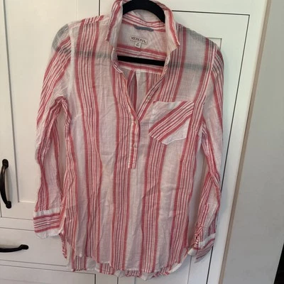Lindo! Top ligero Popover con cuello preppy Merona para dama; rayas rojas; talla pequeña Foto 1 de 4