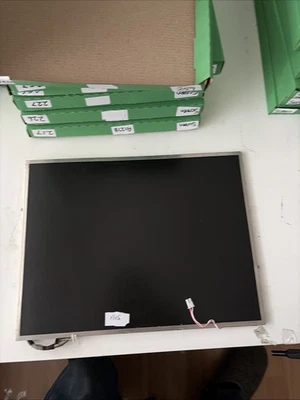Genuine Samsung 14.1" XGA Matt CCFL LCD Screen 1024 x 768 LTN141XB-L02 (A) 259 - Image 1 of 2
