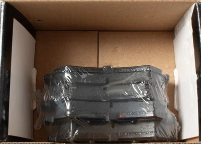 Wearever 银色后刹车片适用于 2004-06 铃木 Forenza Reno 部件 ID NAD1036 — 第 1/4 张图片