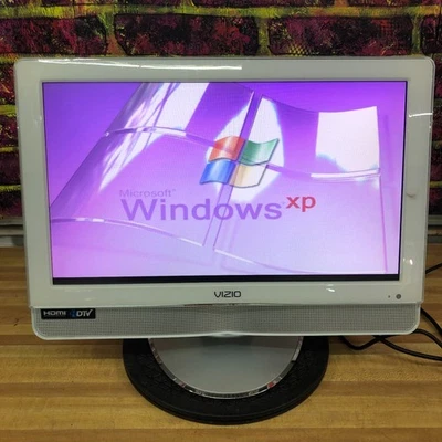 Vizio VXW20L HDTV10A 20" 720p LCD TV for Retro Gaming Component/S-VIDEO - Image 1 of 4