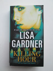 The Killing Hour by Lisa Gardner (2014, Paperback) Used  - Picture 1 of 6