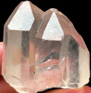 47g 1 Himalayan RARE RAW Natural Lemurian Quartz Lemuria Crystal Point    r923 - Picture 1 of 6