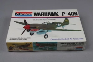 ZF309 Monogram 1/72 maquette avion 6792 curtiss warhawk P-40N air force plane - Picture 1 of 2