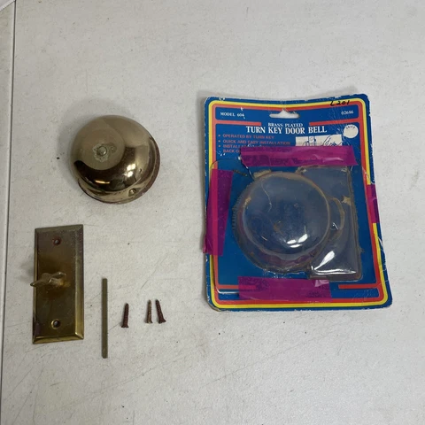 Vtg. Brass Plated  Heavy (8 oz.)  Mechanical Turn Key  Door Bell Hong Kong 3" Cover