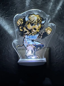 Rumble the Bison Oklahoma City Thunder Night Light NBA - Picture 1 of 3