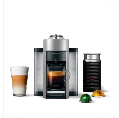 Cafeteira e espresso Nespresso Vertuo + Aeroccino 3 espumador de leite prata - Imagem 1 de 4