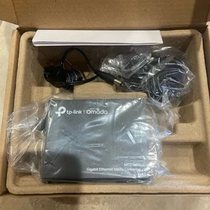 TP-LINK MC210CS Gigabit Single Mode Media Converter - Picture 1 of 3