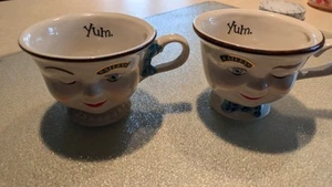 Bailey's Yum tazas 2 Mr Mrs edición limitada 1996 guiño ojos arcos azules - Imagen 1 de 5