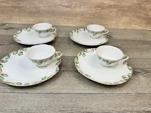 Vintage Lefton Christmas Holly Berry Tea cup w/ Snack Cake Plate Set Of 4 - Picture 1 of 10