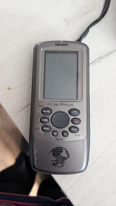 Garmin GPSmap 76CS x, Working With Clean Battery Compartment - Picture 1 of 10