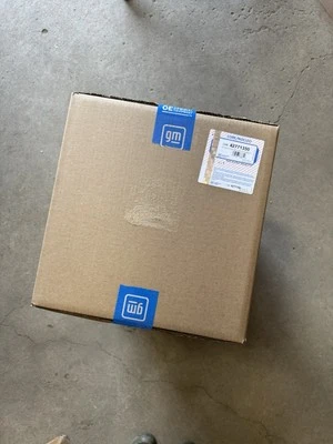 NEW OEM GM Driver Side Headlight Assembly 42771350 Buick Encore 2017-2022 - Image 1 of 2