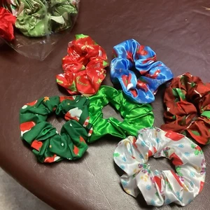 3 Satin Like Christmas Scrunchies - Picture 1 of 1